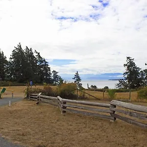Apartment Next To Olympic View Golf Course 2 Bedroom Private