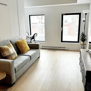 https://1406-sainte-elisabeth.hotels-in-montreal.org